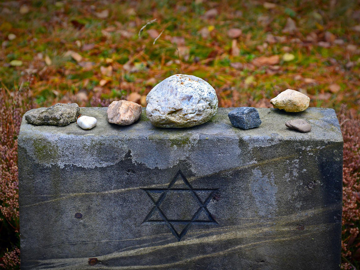 Yom Hashoah: The Day We Remember the Holocaust